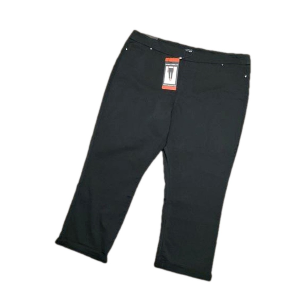 Mario Serrani Black Capri Pants